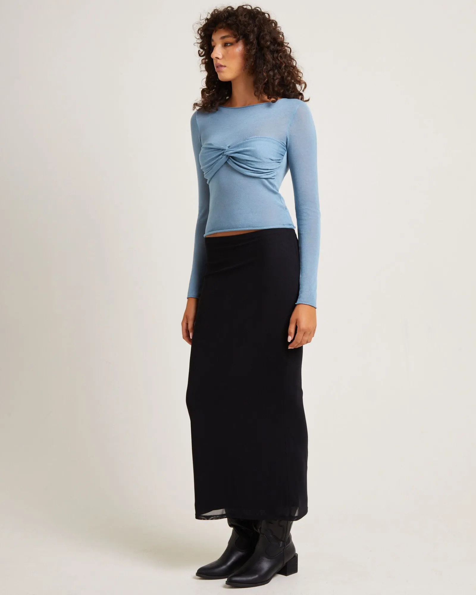 penny_semi_sheer_sweethea_3-1.webp New ALICE IN THE EVE Penny Semi Sheer Sweetheart Knit