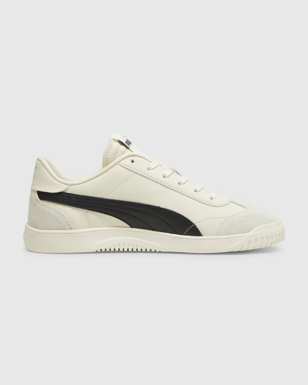 Clearance PUMA Club 5V5 Sd Vapor Sneakers In Ivory/Black