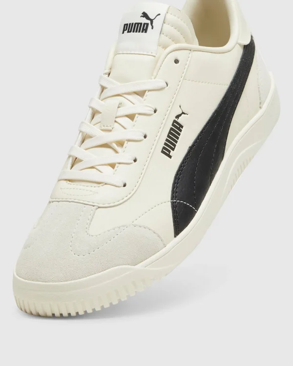 Clearance PUMA Club 5V5 Sd Vapor Sneakers In Ivory/Black