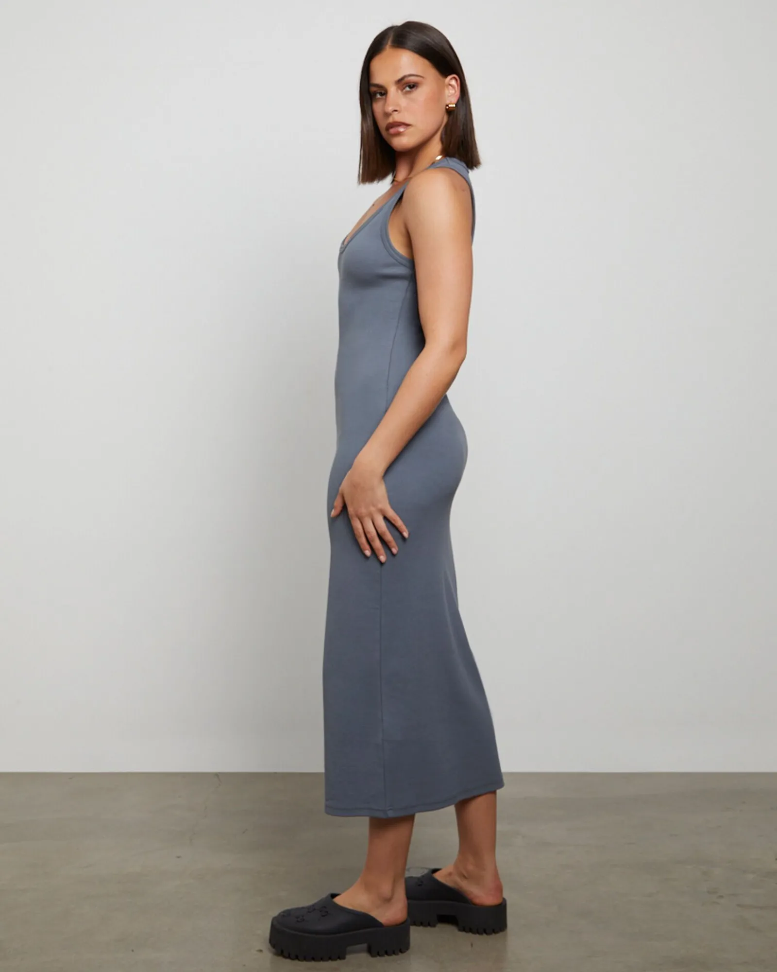 racer_back_midi_dress_in__3-1.webp Fashion GENERAL PANTS CO. BASICS Racer Back Midi Dress In Slate Grey