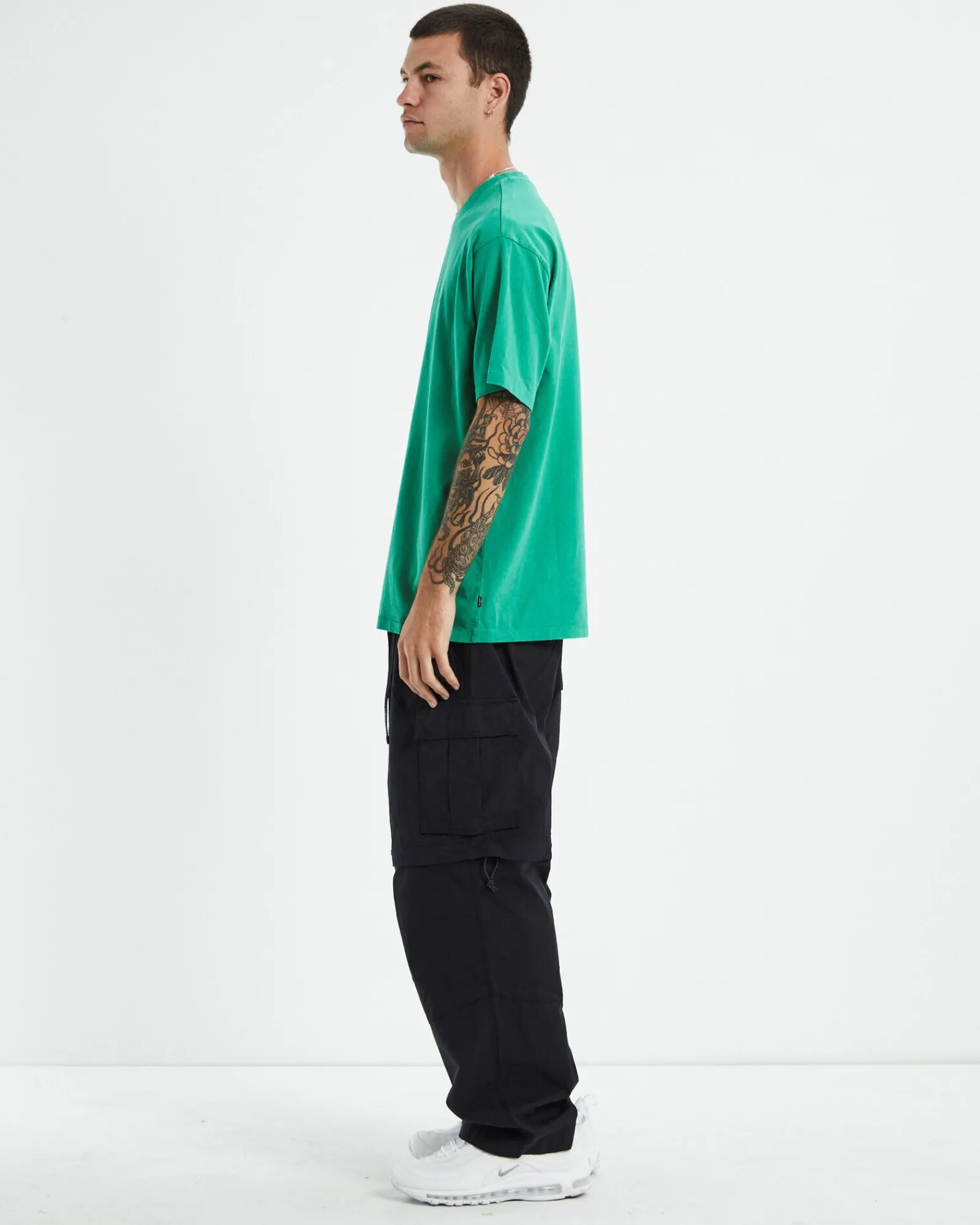 red_tab_vintage_tshirt_je_3.webp Best Sale LEVIS Red Tab Vintage T-Shirt Jelly Bean Garment Dye Green