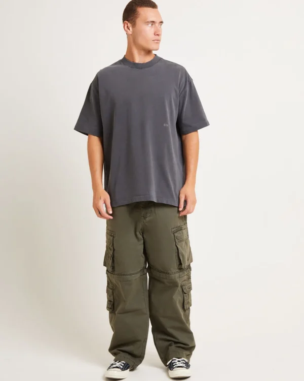 Hot BLACK NOISE WHITE RAIN Relative Regulations Short Sleeve T-Shirt In Pewter Grey