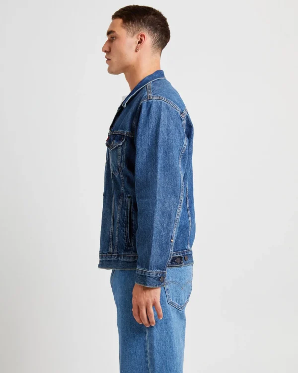 New LEVIS Relaxed Fit Trucker Denim Jacket Waterfalls