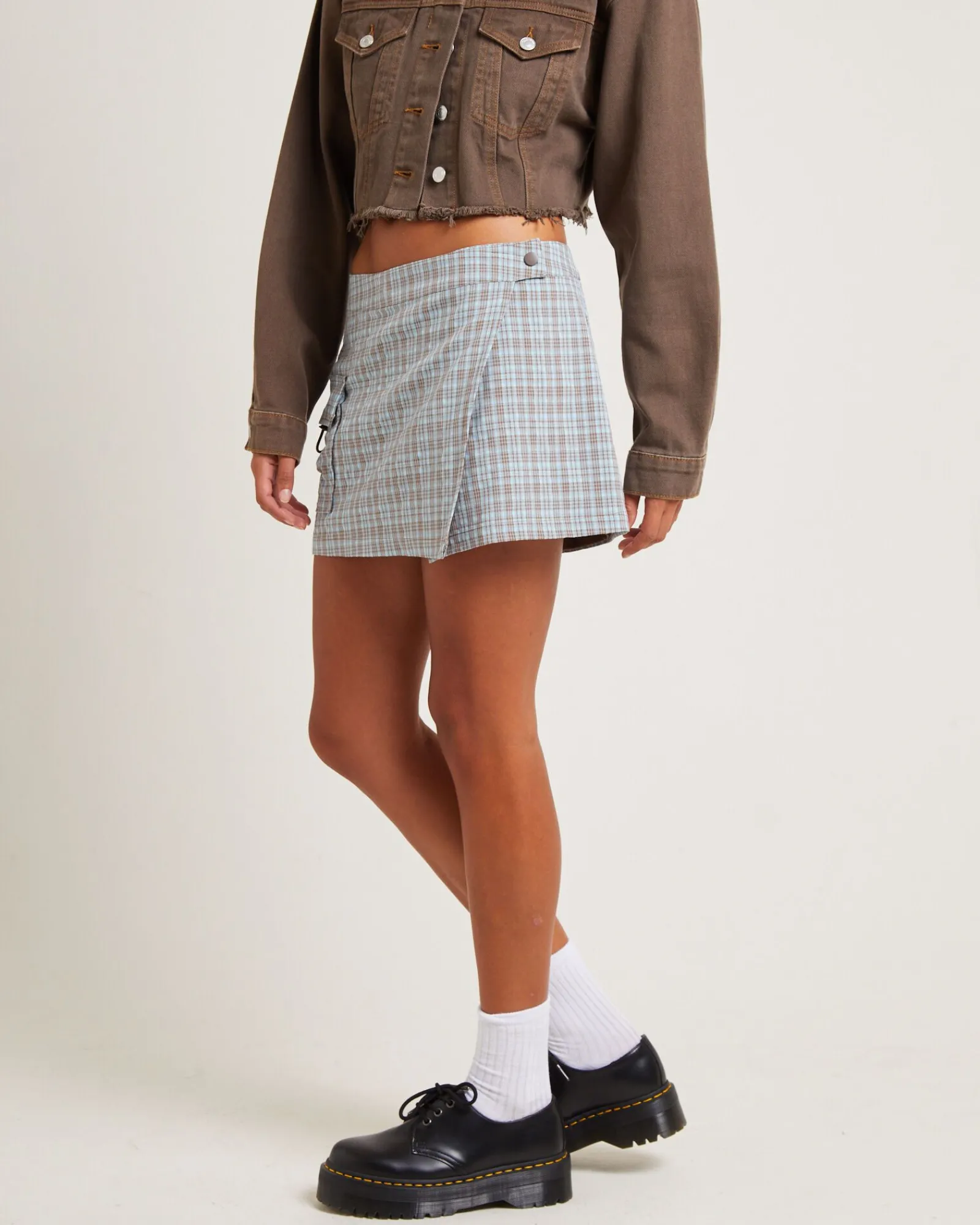 remi_check_cargo_mini_ski_3.webp Flash Sale INSIGHT Remi Check Cargo Mini Skirt