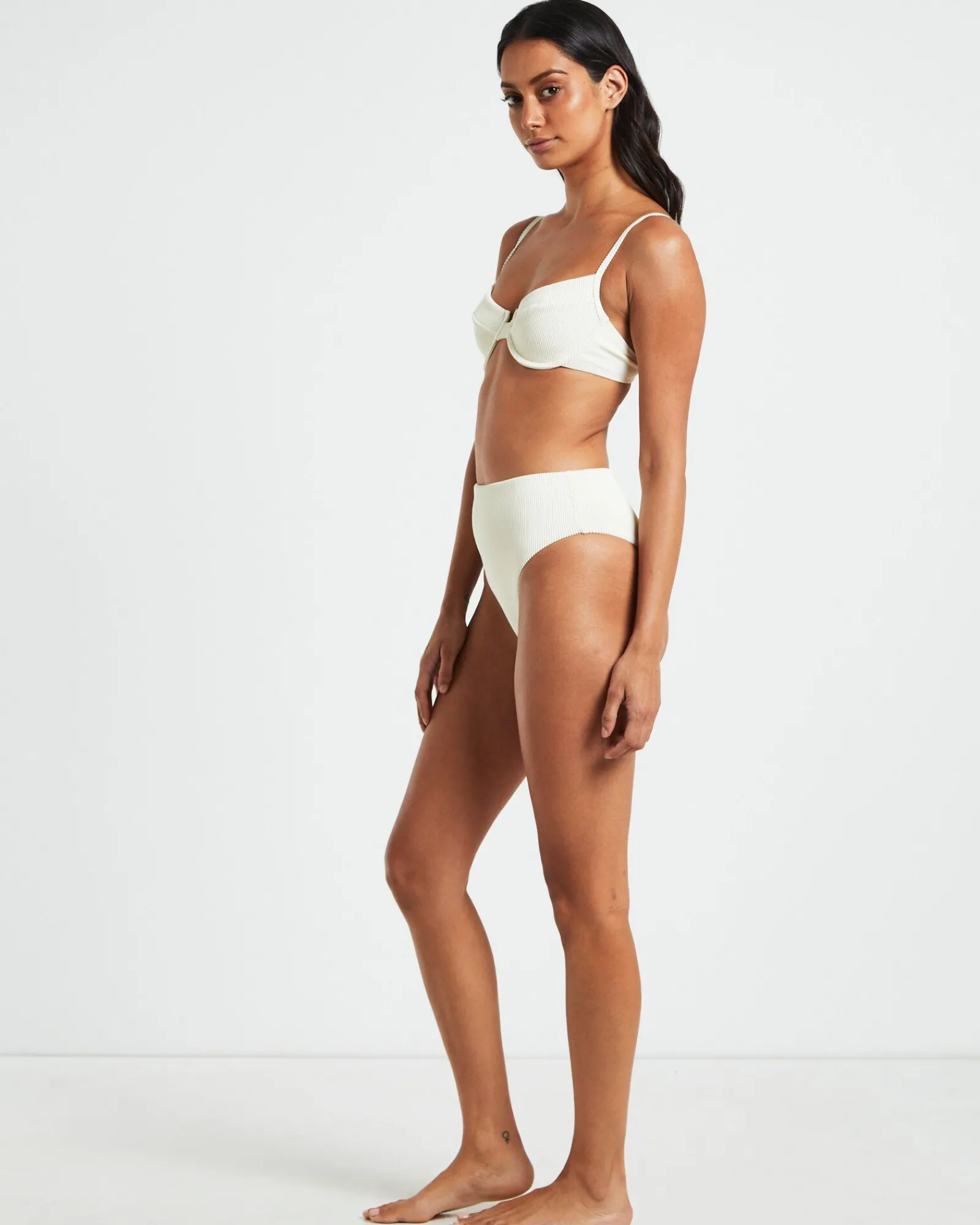 rib_cut_out_underwire_bik_4-1.webp Flash Sale SUBTITLED Rib Cut Out Underwire Bikini Top In Almond White