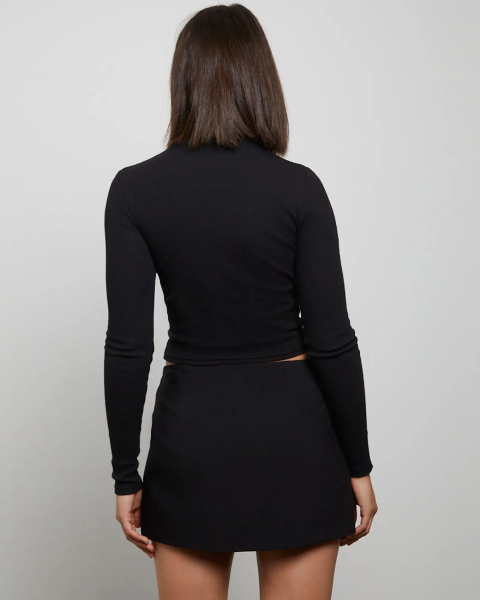 ribbed_long_sleeve_crop_s_1-1.webp Online GENERAL PANTS CO. BASICS Ribbed Long Sleeve Crop Skivvy In Black