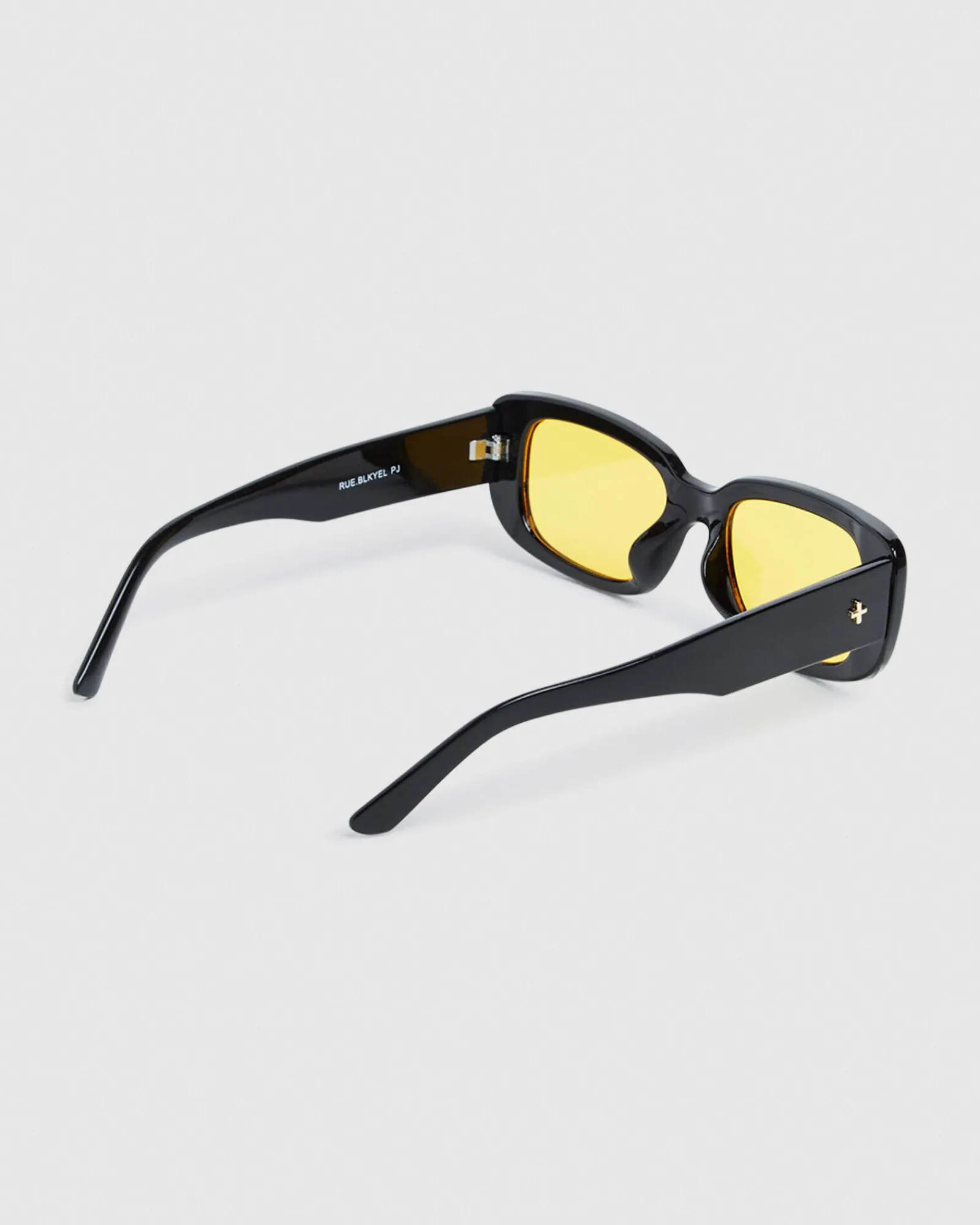 rue_sunglasses_blackyello_3.webp Clearance PETA AND JAIN Rue Sunglasses Black/Yellow