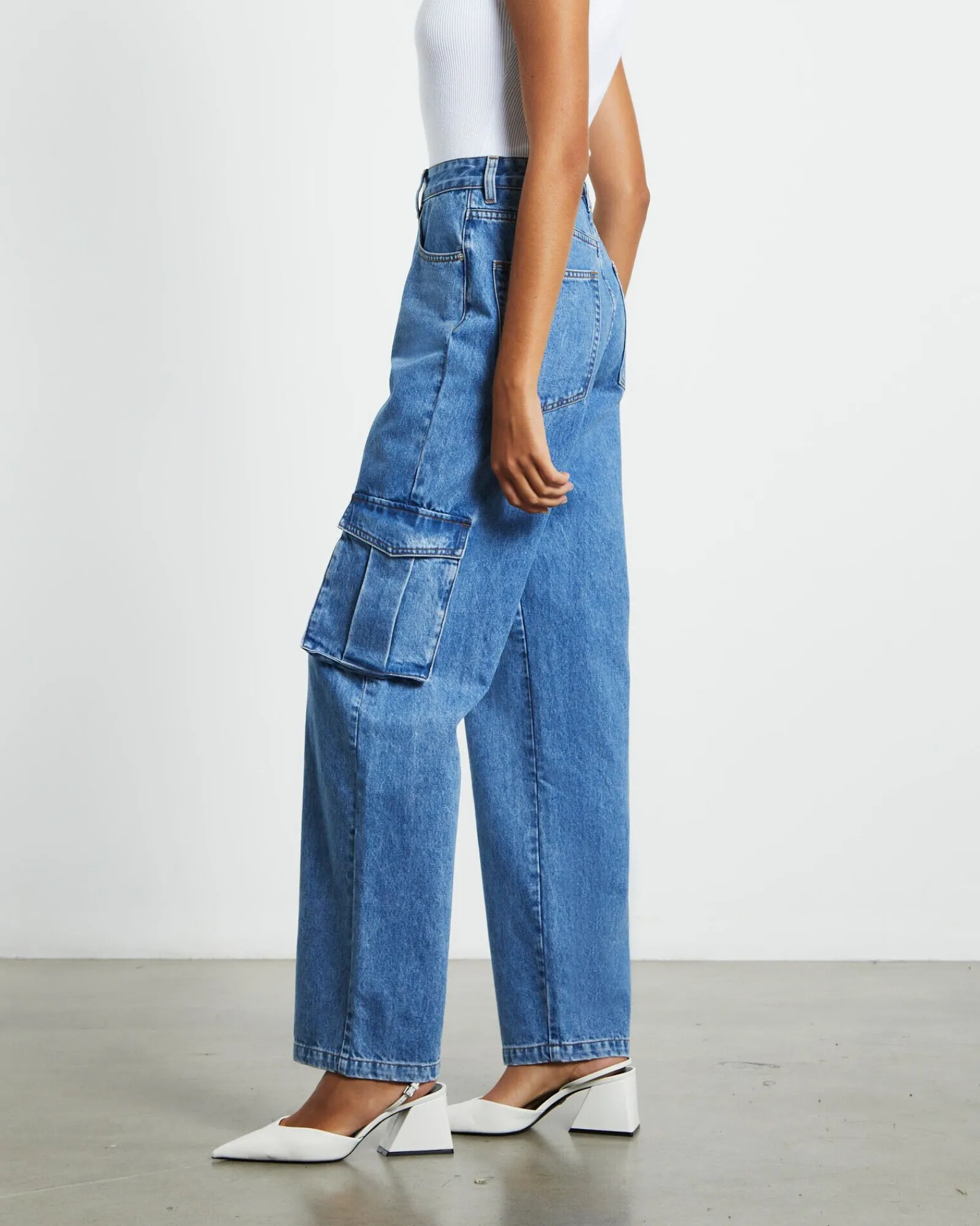 rumour_baggy_denim_cargo__3.webp Shop INSIGHT Rumour Baggy Denim Cargo Jeans Saturated Blue