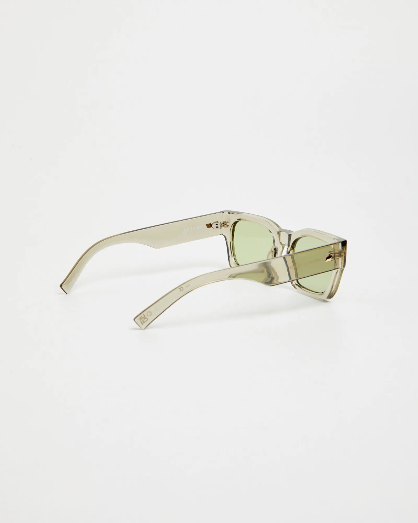shmood_sunglasses_eucalyp_4.webp Flash Sale LE SPECS Shmood Sunglasses Eucalyptus/Sage