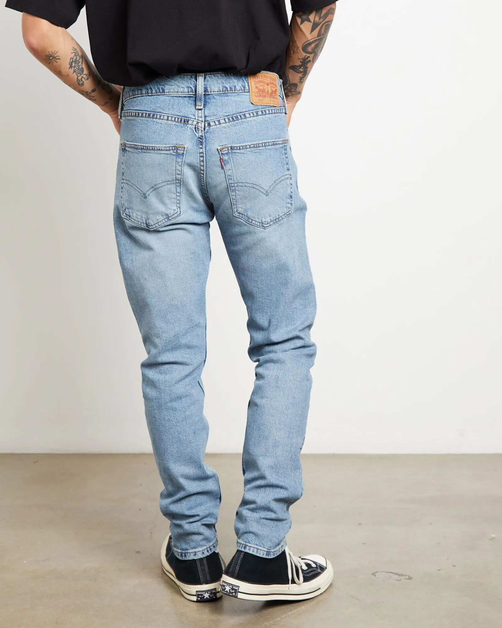 slim_taper_denim_jeans_i_1.webp Hot LEVIS 512 Slim Taper Denim Jeans In Nightshine Blue