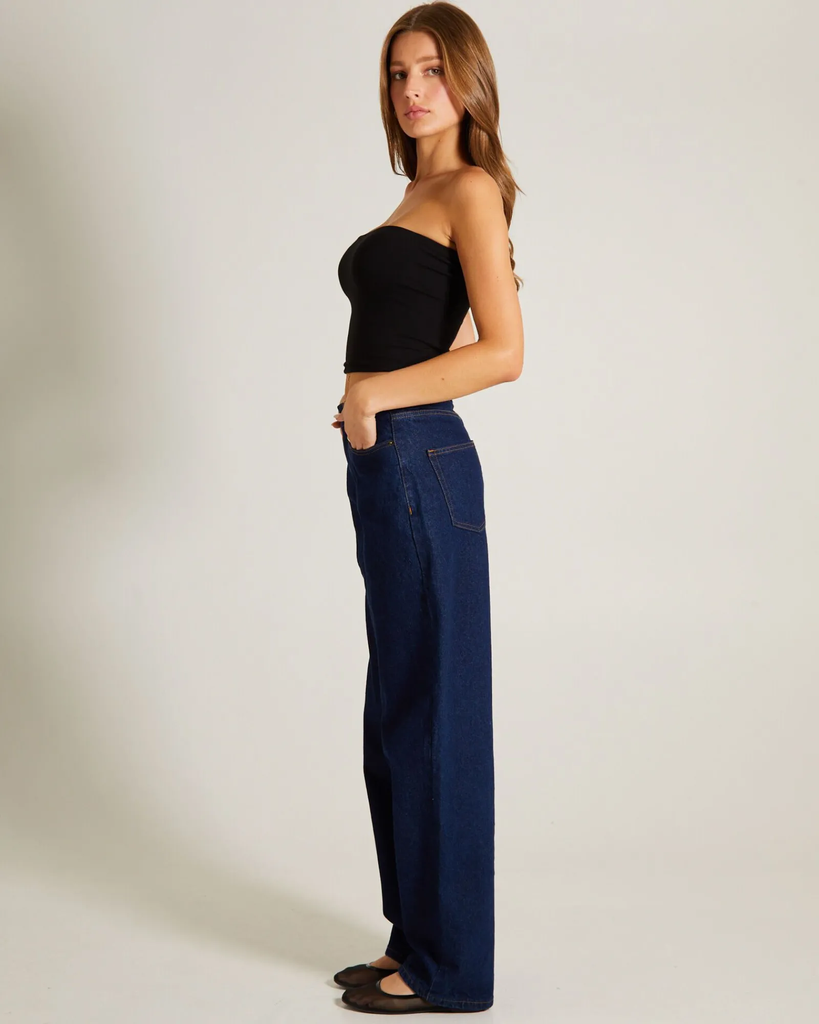 slinky_strapless_top_in_b_3.webp Store GENERAL PANTS CO. BASICS Slinky Strapless Top In Black