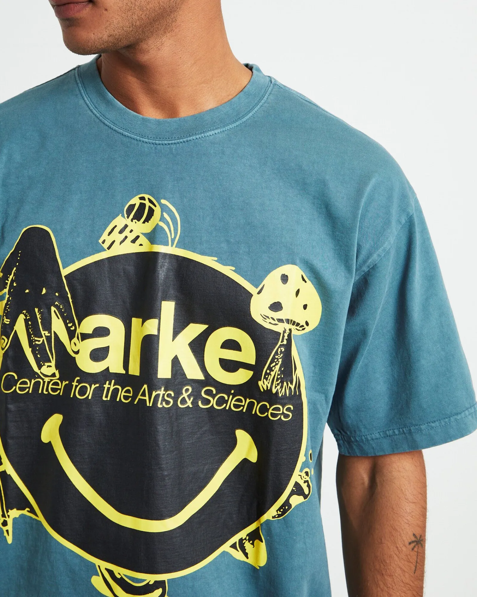 smiley_arts__sciences_tsh_5.webp Best Sale MARKET Smiley Arts & Sciences T-Shirt Sage Green