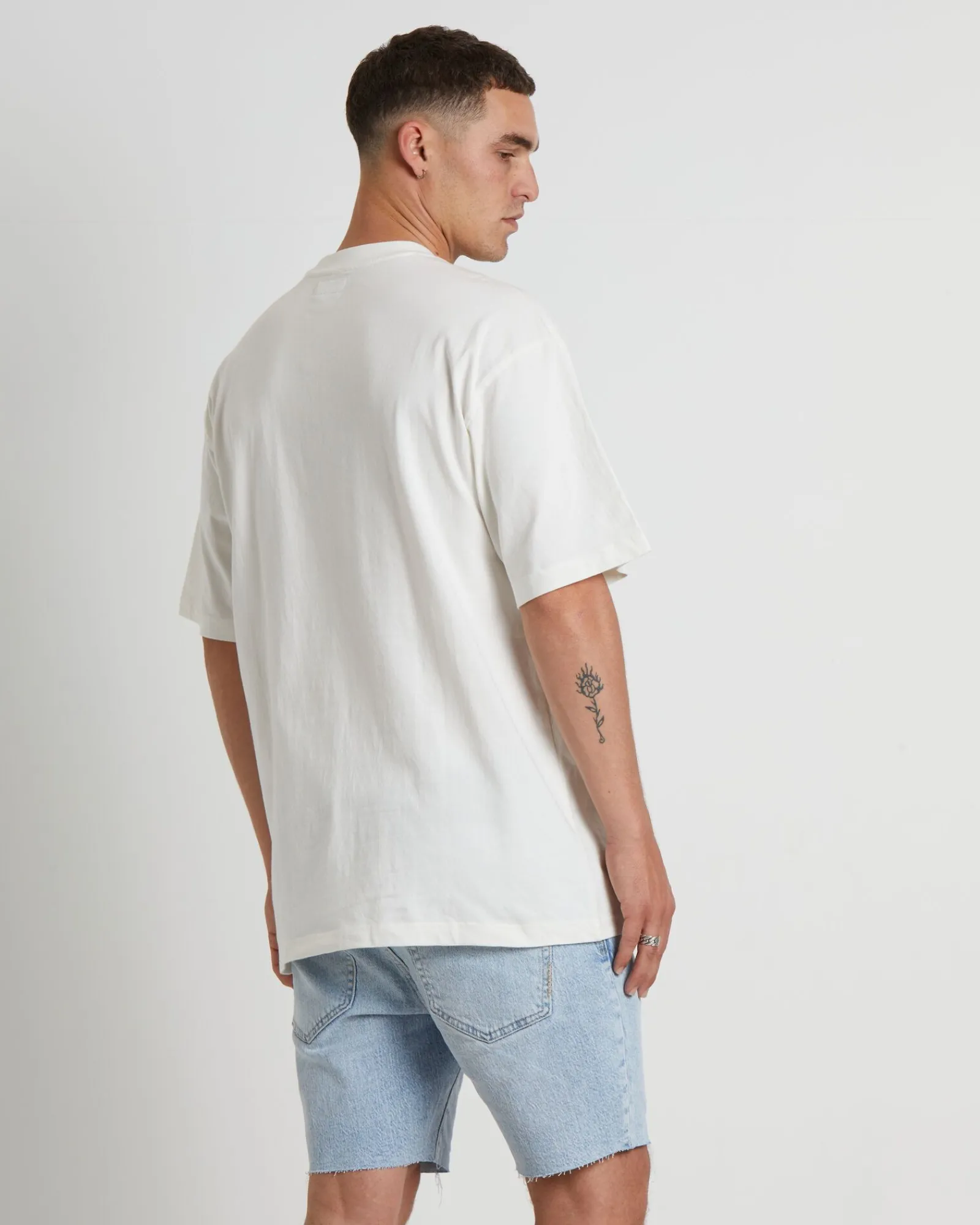 smiley_decomposition_shor_1.webp Sale MARKET Smiley Decomposition Short Sleeve T-Shirt In Cloud White