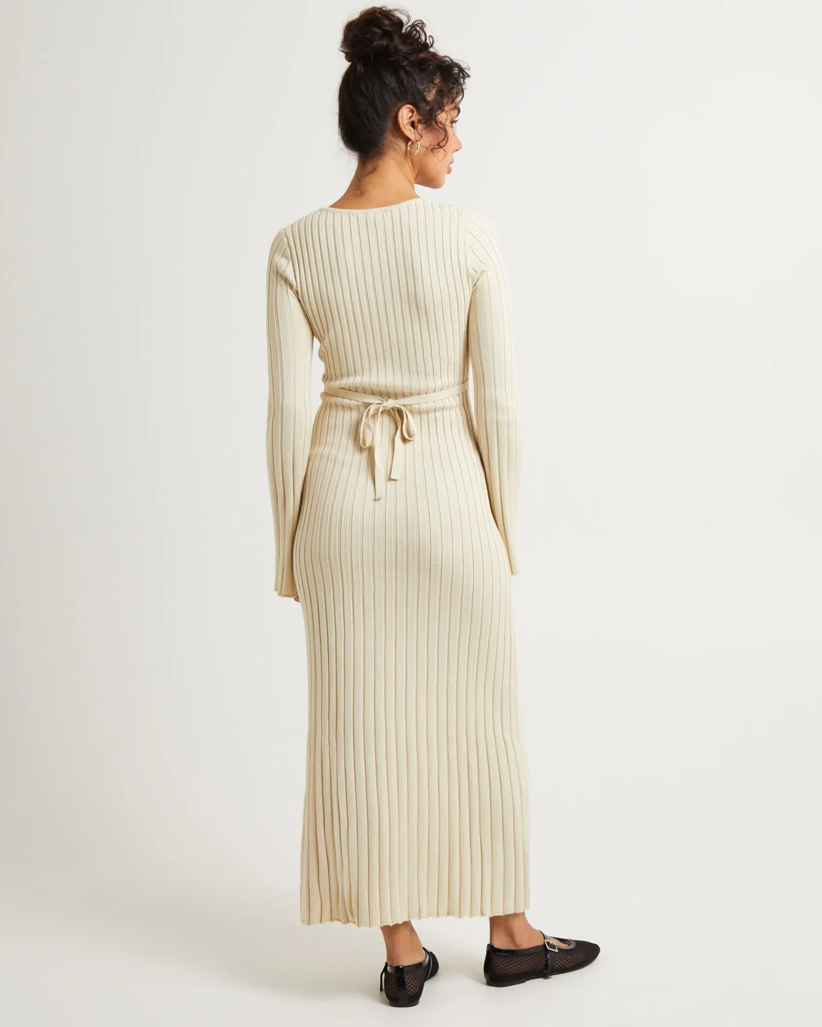 sophie_long_sleeve_rib_kn_1-1.webp Flash Sale SUBTITLED Sophie Long Sleeve Rib Knit Dress