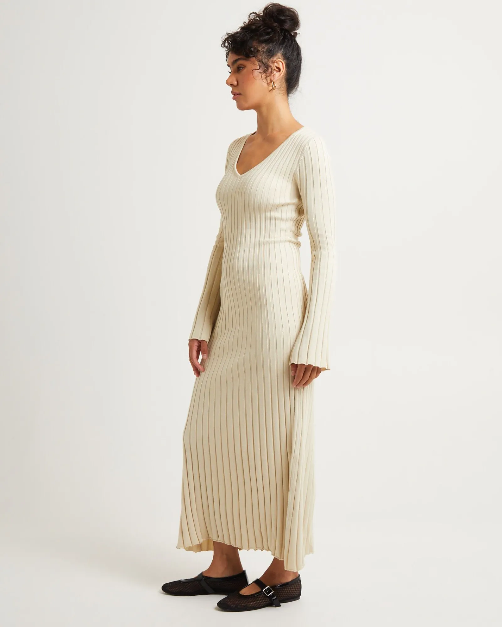 sophie_long_sleeve_rib_kn_2-1.webp Flash Sale SUBTITLED Sophie Long Sleeve Rib Knit Dress