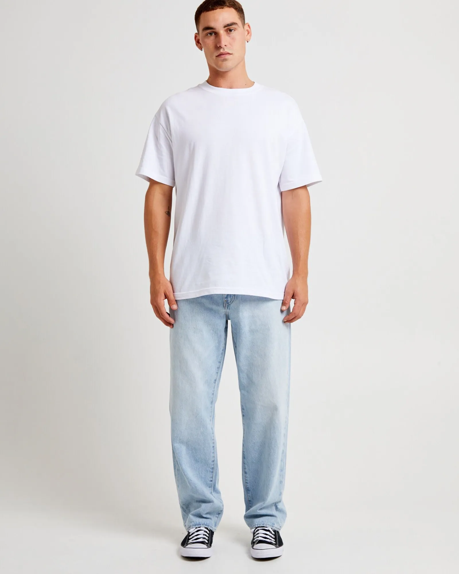 stay_loose_jeans_baby_bl_2.webp Clearance LEVIS 568 Stay Loose Jeans Baby Blue Essentials