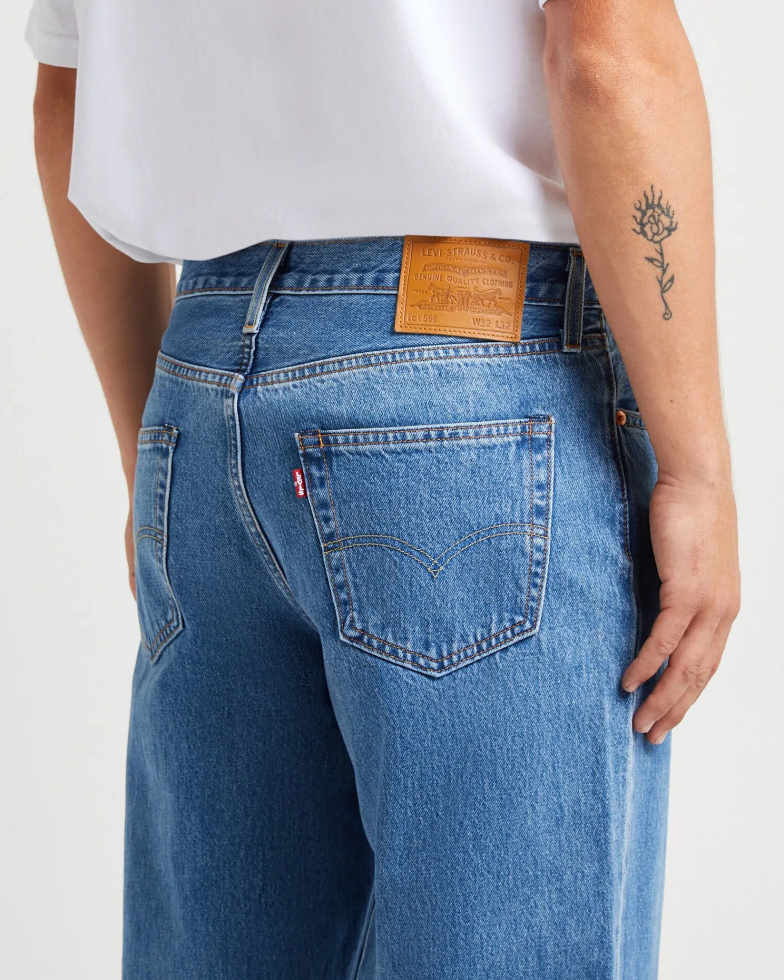 stay_loose_jeans_blue_es_5.webp Fashion LEVIS 568 Stay Loose Jeans Blue Essentials