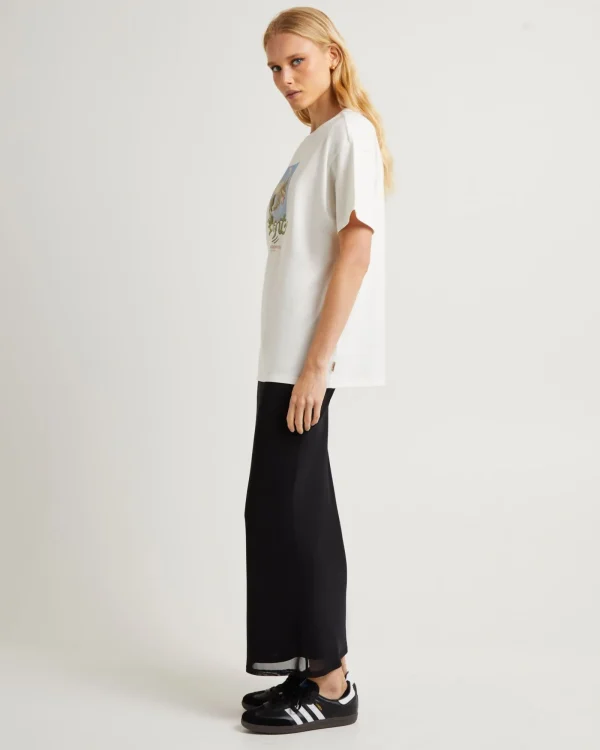 Hot INSIGHT Still Life Boyfriend Tee