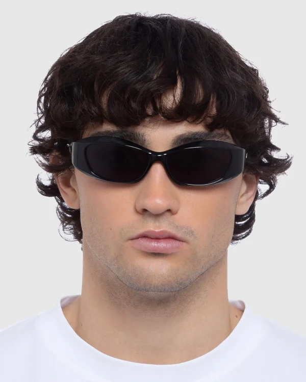 Outlet LE SPECS Swift Lust Sunglasses Black/Smoke