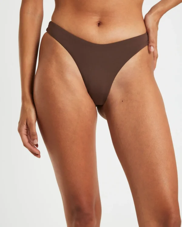 Fashion SUBTITLED Thong Bikini Bottoms In Coffee Brown