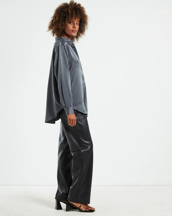 New ALICE IN THE EVE Tina Silky Oversized Long Sleeve Shirt Charcoal