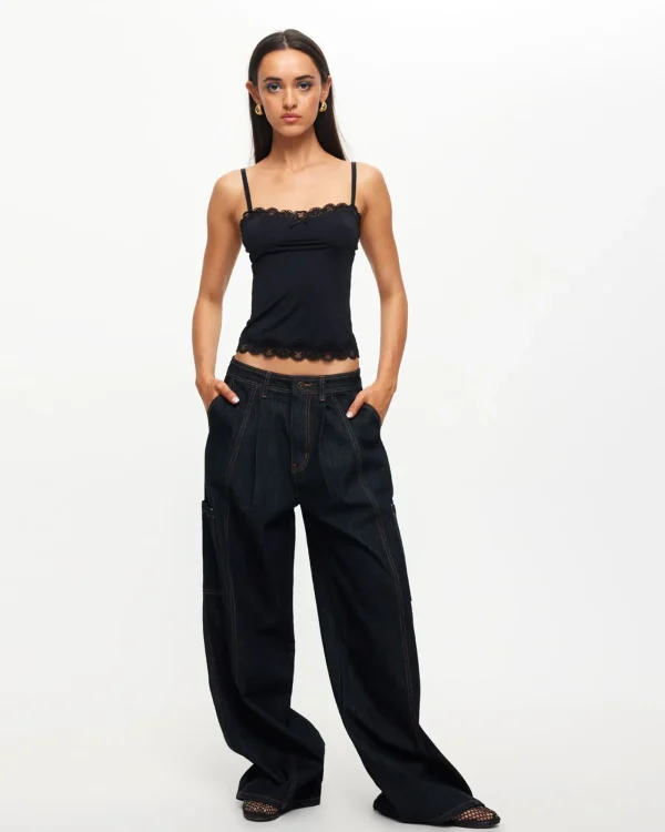 Fashion LIONESS Top Model Cami In Black