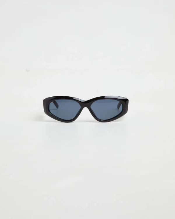 Discount LE SPECS Under Wraps Sunglasses In Black/Smoke Mono