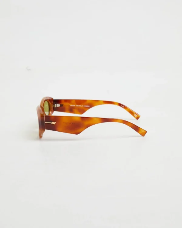 Store LE SPECS Under Wraps Sunglasses In Vintage Tort/Olive Mono