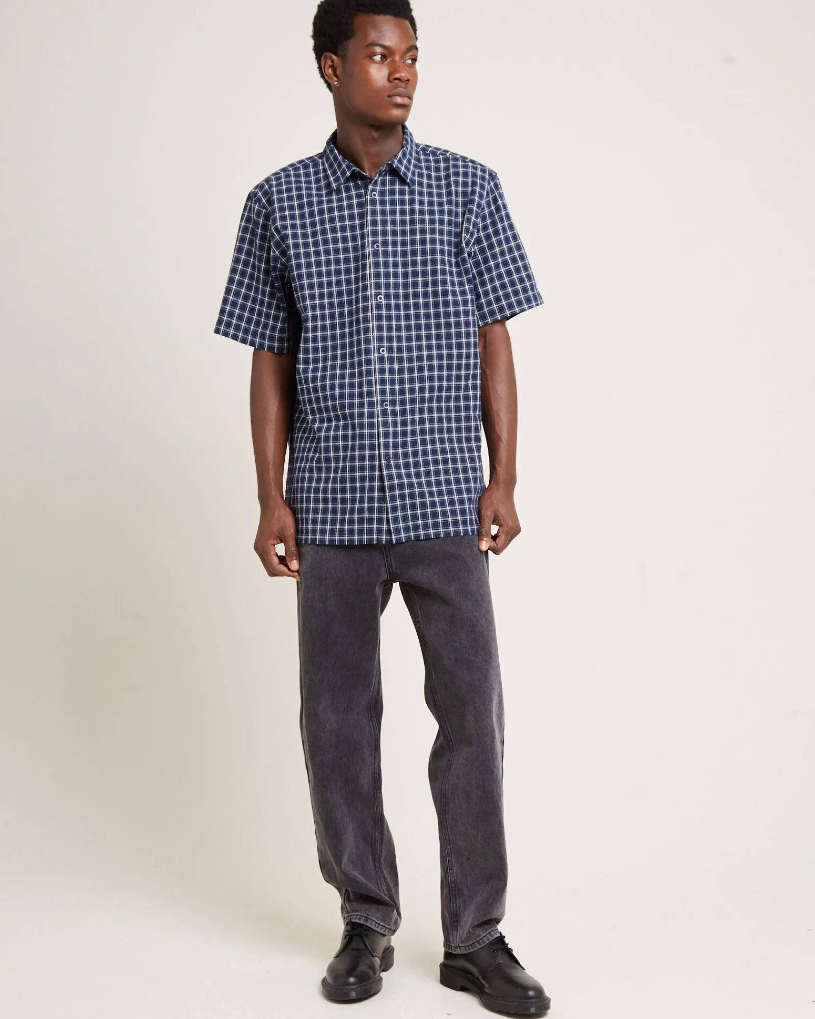 vivian_short_sleeve_shirt_2.webp Clearance FORMER Vivian Short Sleeve Shirt Navy Check